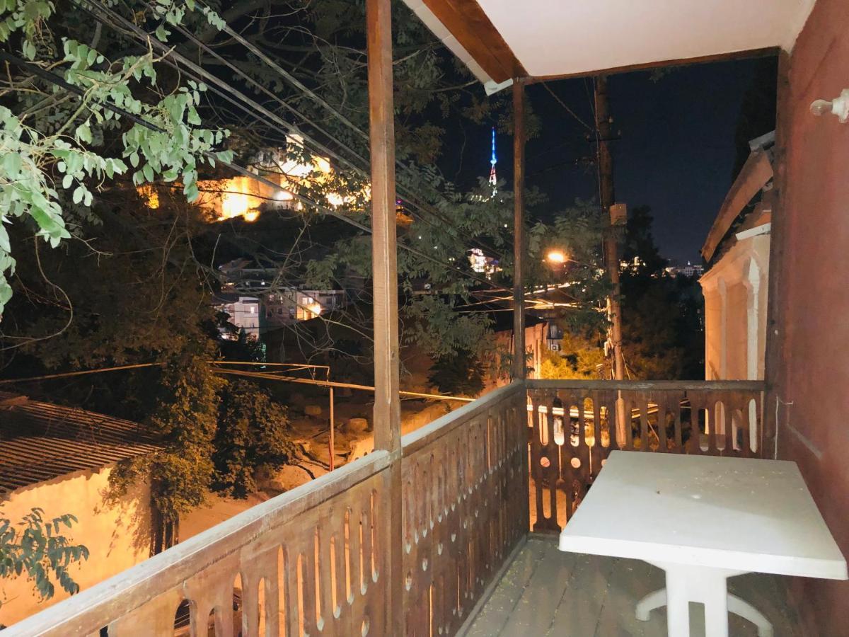 Giorgi Apartment Tiflis Exterior foto